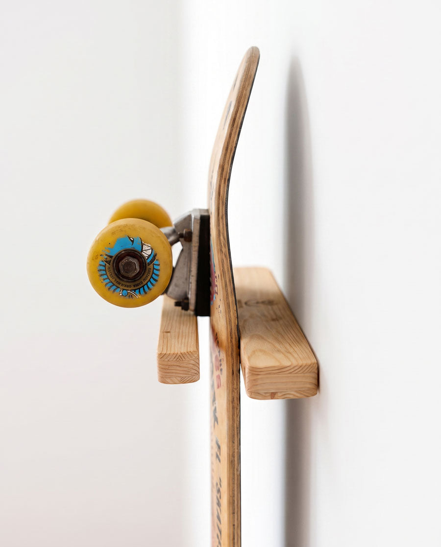 support mural skateboard en epicea